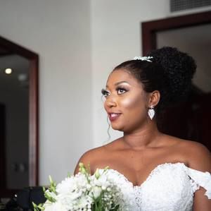 Meet your Posher, Nana afia